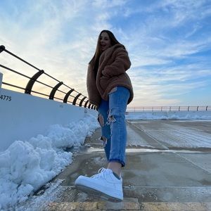 Meet your Posher, Grace